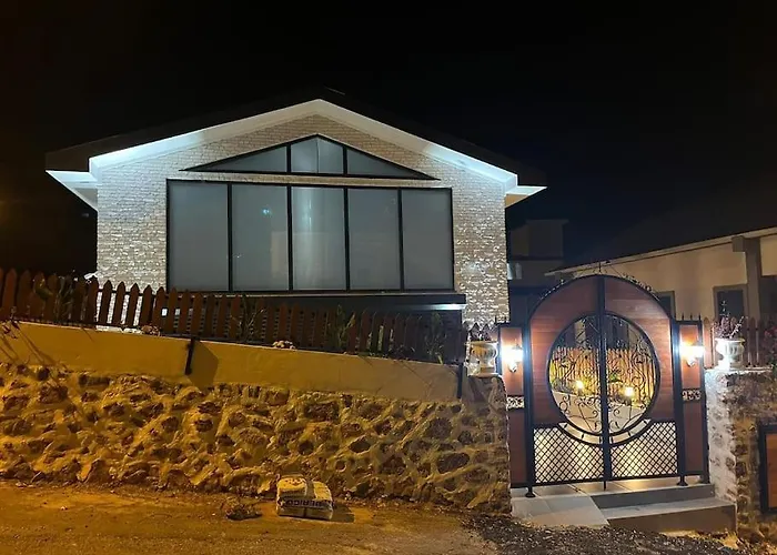 Kale Hanzade Βίλα